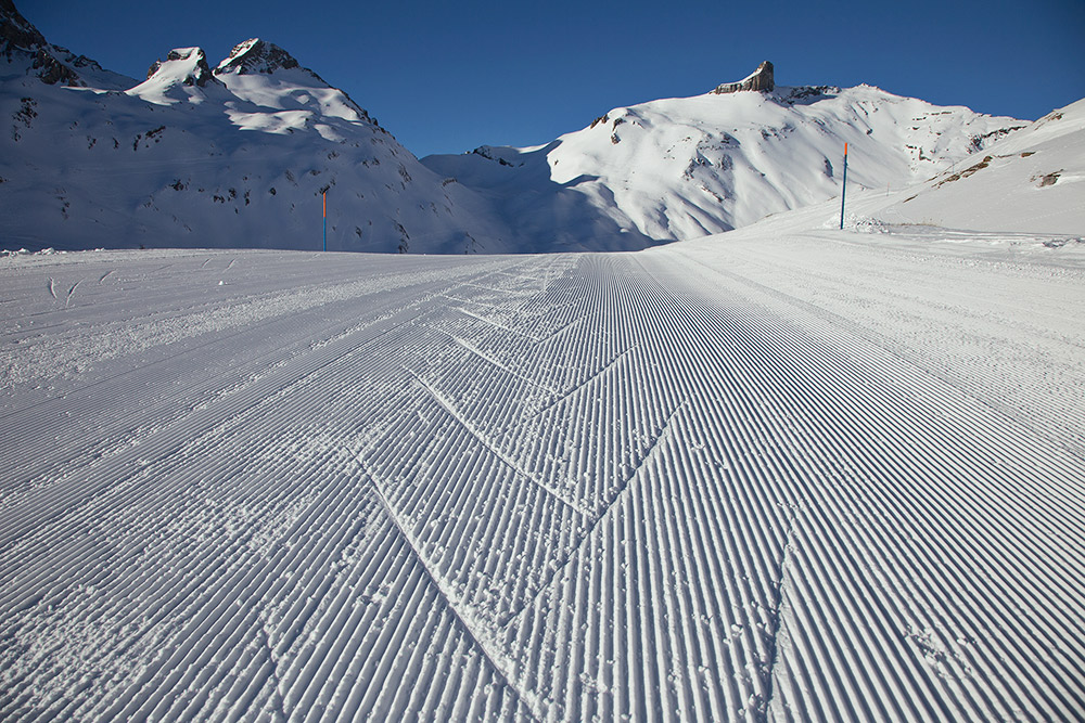 skiing alps