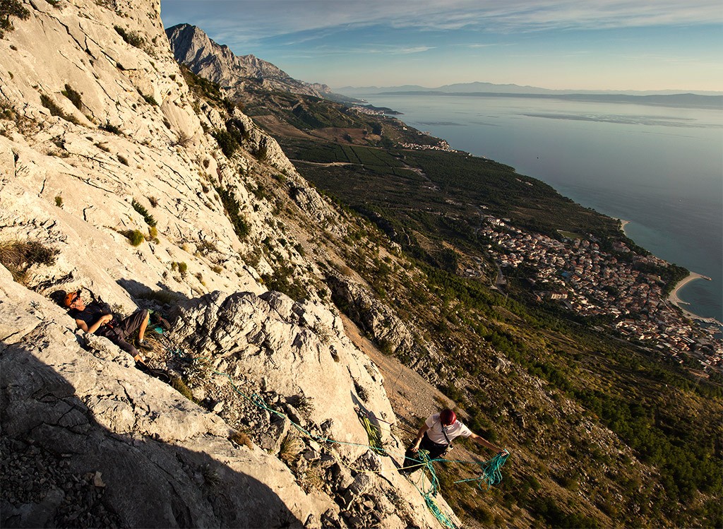 biokovo_climbing_adventure_with_a_view