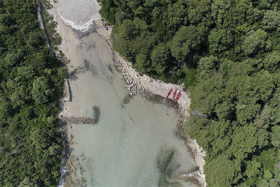 Croatia kayak molat