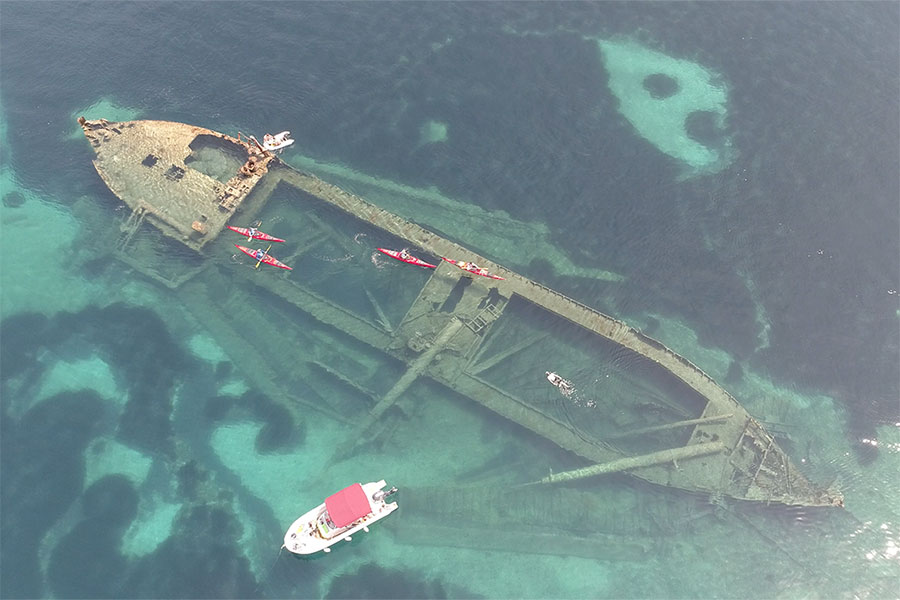 Croatia kayak holiday to a shipwreck