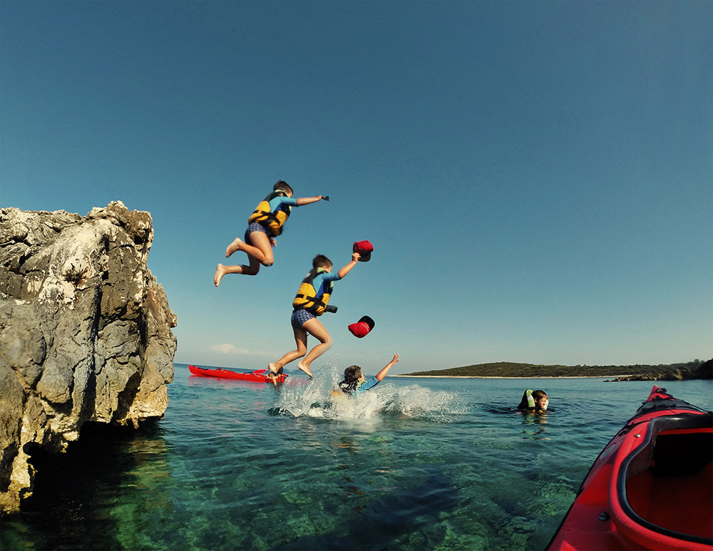 kayaking during family adventure holiday in croatia