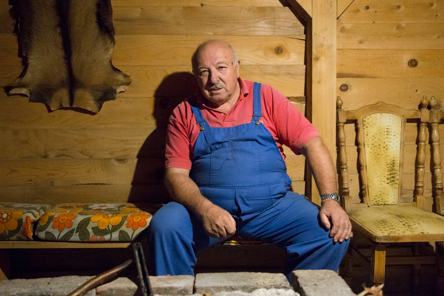 mountain_hut_owner_velebit
