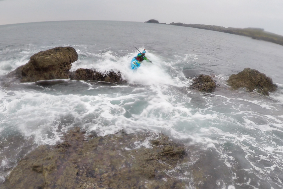 rock hopping sea kayak